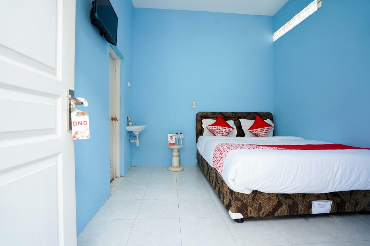 פרובולינגו Oyo 1316 Mentari Family Homestay מראה חיצוני תמונה