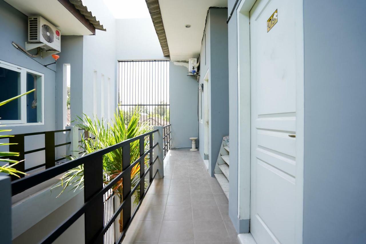 פרובולינגו Oyo 1316 Mentari Family Homestay מראה חיצוני תמונה