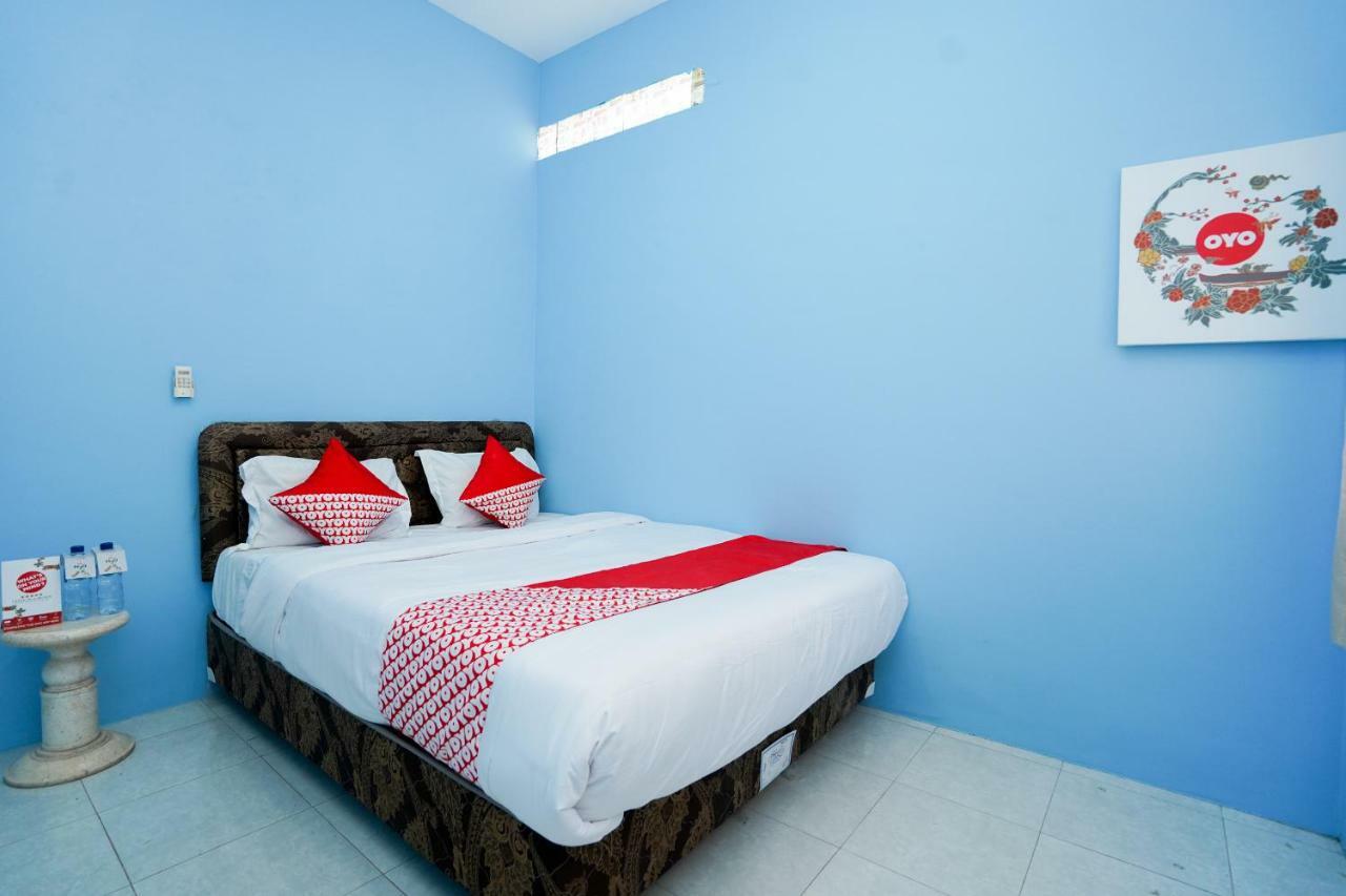 פרובולינגו Oyo 1316 Mentari Family Homestay מראה חיצוני תמונה